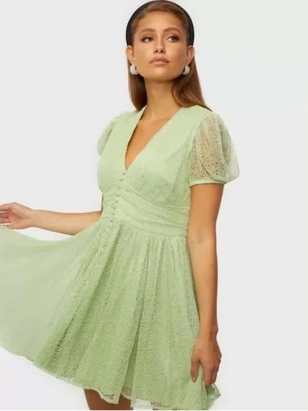 BARDOT | Bonnie dress in pistachio | size 10